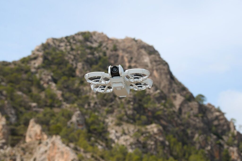 dji neo